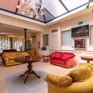Hotel Bella, Venise
